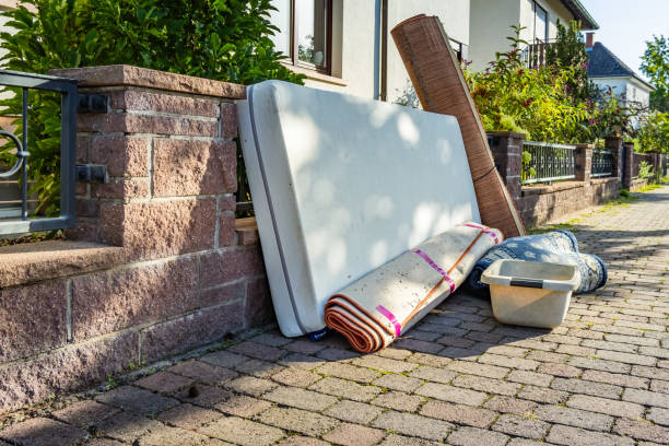 Best Commercial Cleanout Services  in Lake St Louis, MO